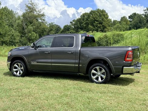 Used 2019 RAM 1500 Limited AWD/4WD image 3