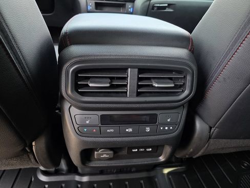 Certified 2026 Honda Ridgeline Black Edition image 18
