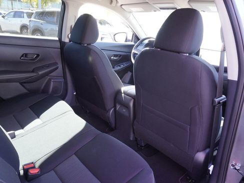 Certified 2025 Nissan Sentra SV image 10