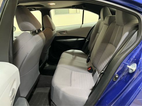 Used 2020 Toyota Corolla SE w/ SE Premium Package image 10