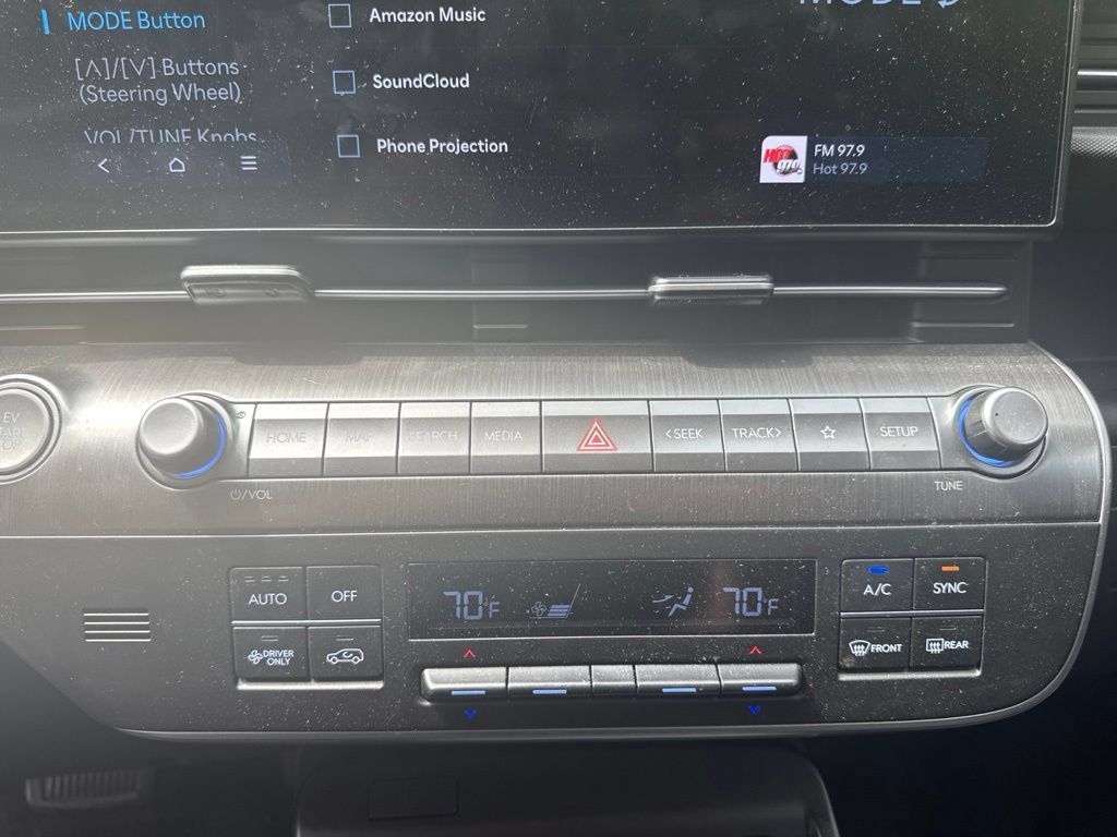 Used 2024 Hyundai Kona SEL FWD image 15