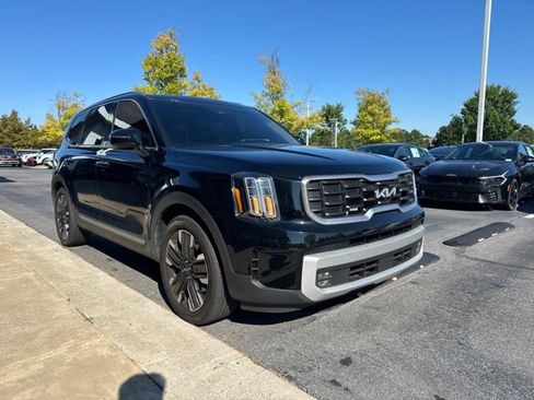 Certified 2024 Kia Telluride SX Prestige w/ Towing Package AWD/4WD image 8
