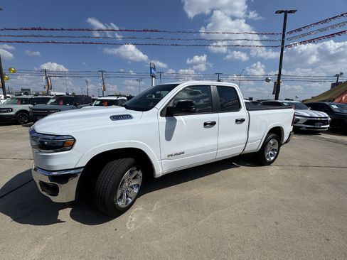 Used 2025 RAM 1500 Lone Star image 12