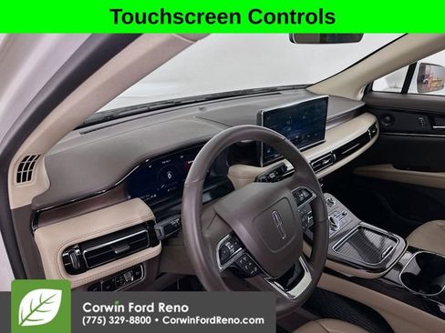 Used 2023 Lincoln Nautilus Reserve w/ Equipment Group 201A image 9