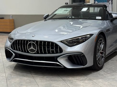New 2025 Mercedes-Benz SL 55 AMG 4MATIC image 3