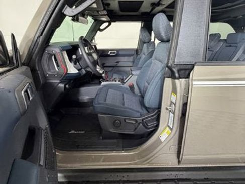 New 2026 Ford Bronco Heritage Edition AWD/4WD image 9