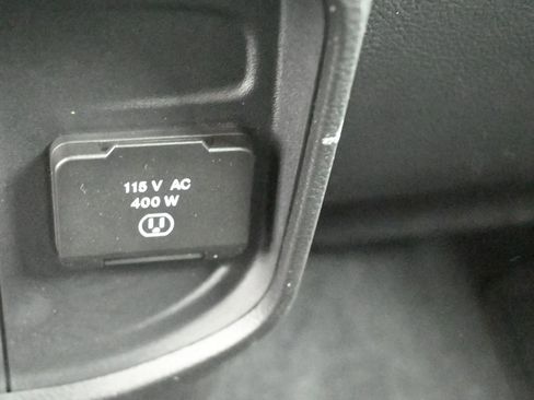 New 2026 RAM 2500 Tradesman AWD/4WD image 9