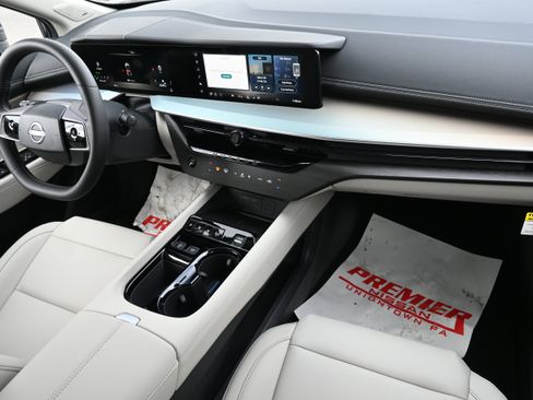 New 2025 Nissan Murano SL AWD/4WD image 19