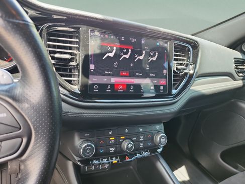 Used 2021 Dodge Durango GT AWD/4WD image 14