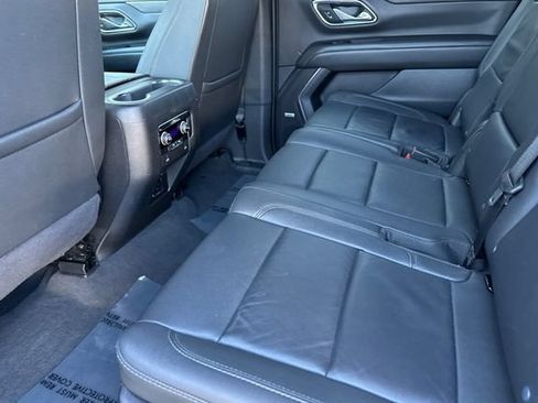 Used 2024 Chevrolet Suburban LT AWD/4WD image 14