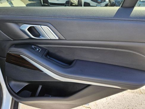 Used 2019 BMW X5 xDrive40i w/ Convenience Package image 16