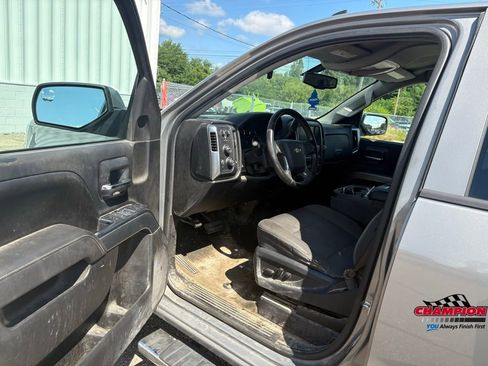 Used 2017 Chevrolet Silverado 1500 LT w/ All Star Edition AWD/4WD image 14