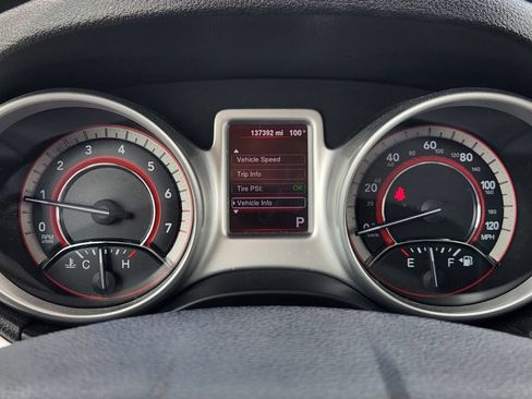 Used 2013 Dodge Journey SXT w/ Flexible Seating Group FWD image 16