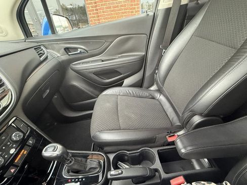 Used 2017 Buick Encore Preferred image 28