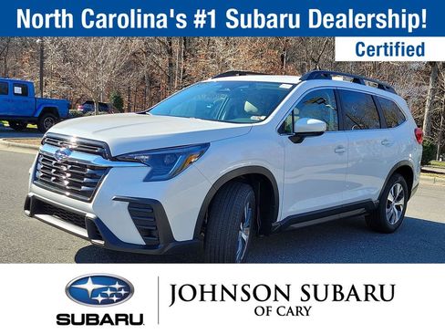 Used 2024 Subaru Ascent Premium w/ Convenience Package image 10