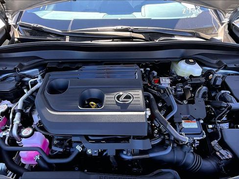 New 2026 Lexus UX 300h FWD image 18