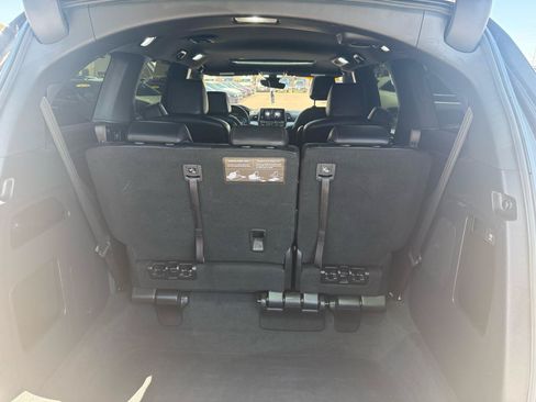 Used 2024 Honda Odyssey Sport image 8