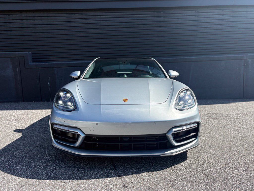 Certified 2022 Porsche Panamera GTS AWD/4WD image 13