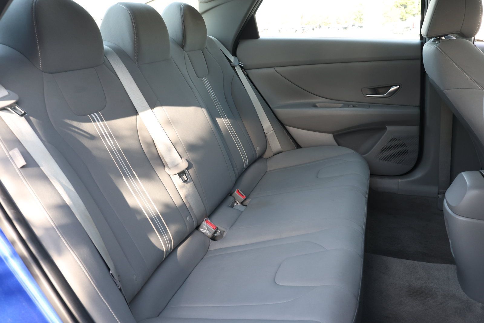 Used 2024 Hyundai Elantra SEL FWD image 31