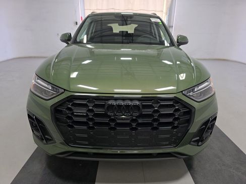 Used 2023 Audi Q5 2.0T Premium Plus w/ Premium Plus Package AWD/4WD image 3