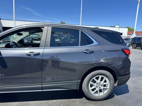 Used 2022 Chevrolet Equinox LT AWD/4WD image 6