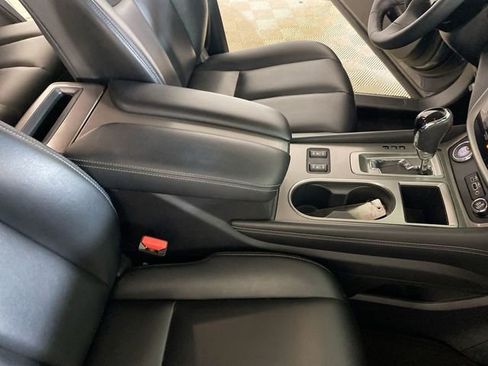 Used 2023 Nissan Murano SV FWD image 44