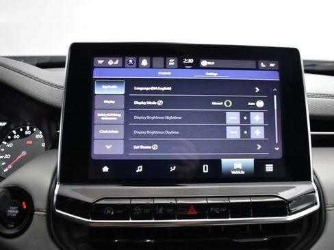 Used 2024 Jeep Compass Limited image 24