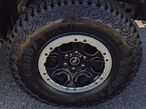 Used 2021 Ford Bronco Badlands AWD/4WD image 7