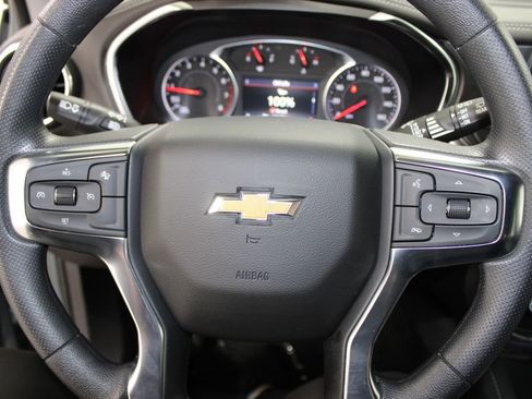 Used 2025 Chevrolet Blazer LT image 34