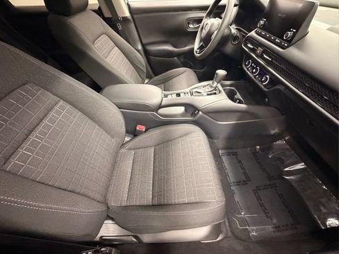 Certified 2024 Honda HR-V LX image 19