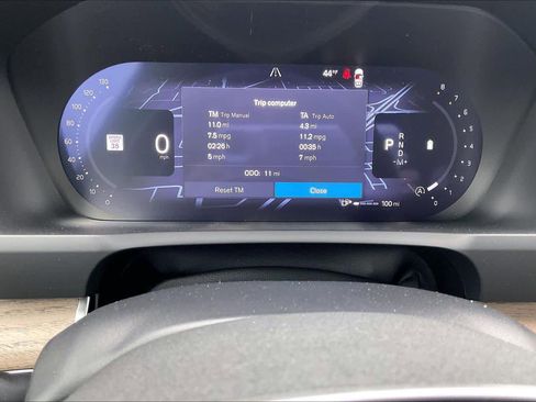 New 2026 Volvo XC90 B6 Plus w/ Protection Package Premier image 19