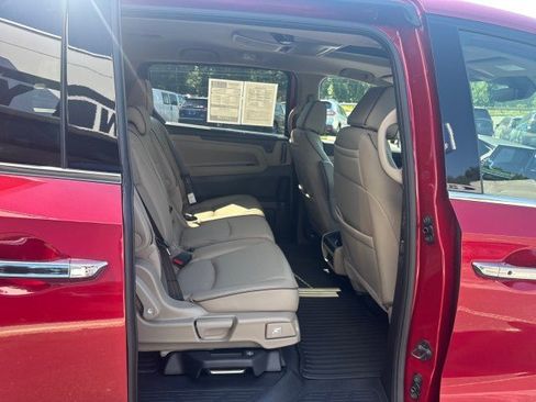 Used 2022 Honda Odyssey Elite image 43