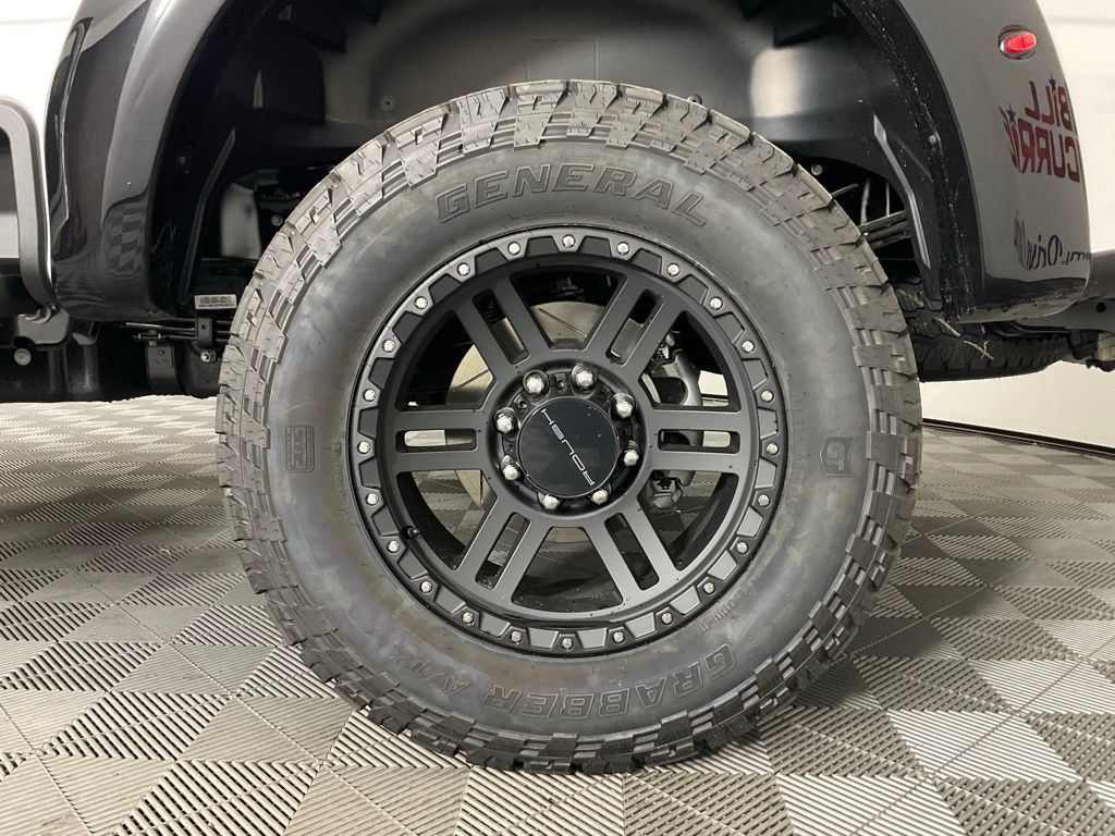 New 2026 Ford F250 Lariat w/ Black Appearance Package AWD/4WD image 10