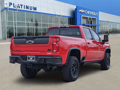 Used 2025 Chevrolet Silverado 2500 ZR2 w/ ZR2 Bison Edition AWD/4WD image 5