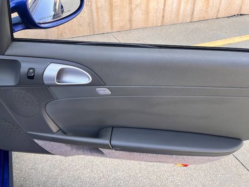 Used 2006 Porsche Boxster RWD image 22