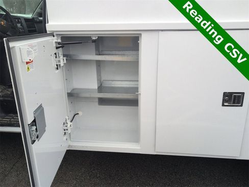 New 2025 Chevrolet Express 3500 image 17