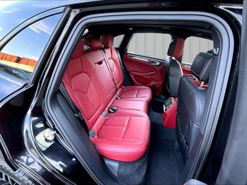 Used 2023 Porsche Macan GTS AWD/4WD image 25