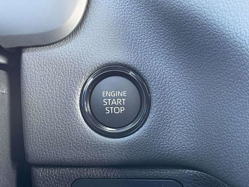 New 2026 Toyota Tundra Limited AWD/4WD image 33