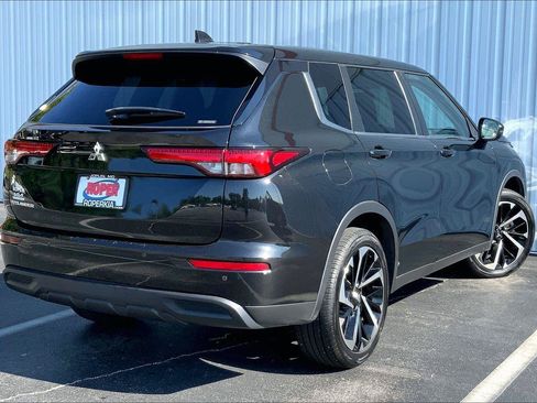 Used 2022 Mitsubishi Outlander ES AWD/4WD image 11