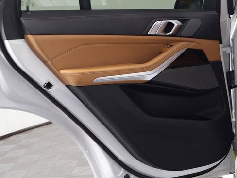 Used 2024 BMW X5 sDrive40i w/ M Sport Package RWD image 13