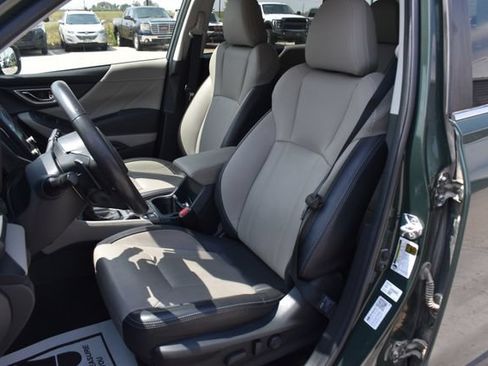 Used 2024 Subaru Forester Limited AWD/4WD image 13