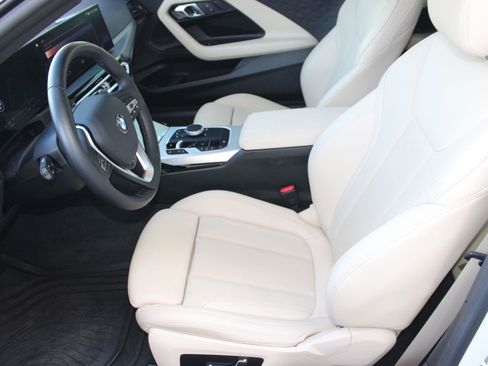 Used 2024 BMW 230i Coupe w/ Premium Package image 5