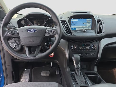 Used 2018 Ford Escape SE w/ SE Sync 3 Package AWD/4WD image 13