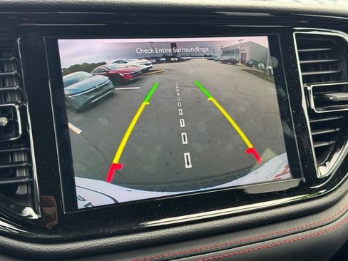 Used 2024 Dodge Durango GT image 24