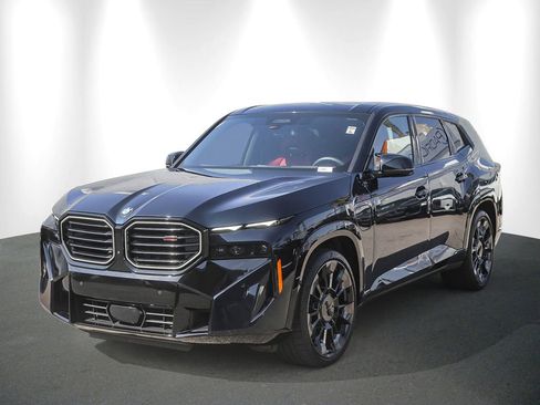 Used 2024 BMW XM Label Red AWD/4WD image 3
