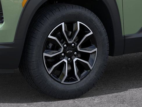 New 2026 Chevrolet TrailBlazer ACTIV w/ Convenience Package FWD image 9