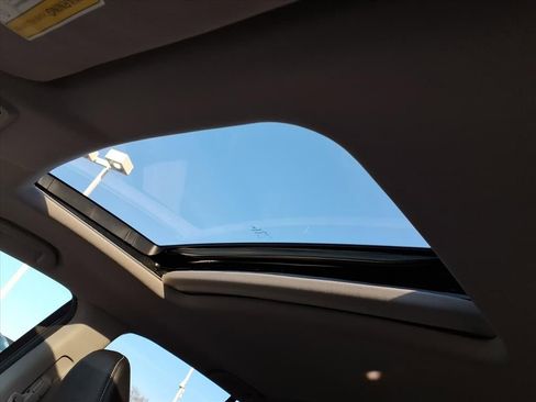 Used 2023 Honda Ridgeline RTL-E image 10