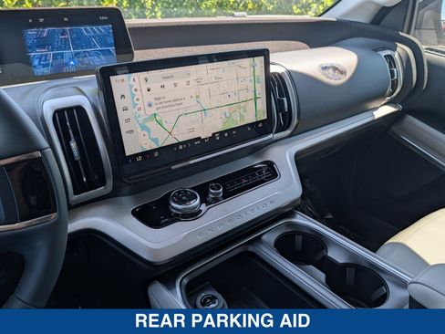 New 2026 Ford Expedition Active RWD image 36