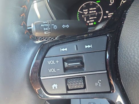 Used 2024 Honda CR-V Sport Touring image 30