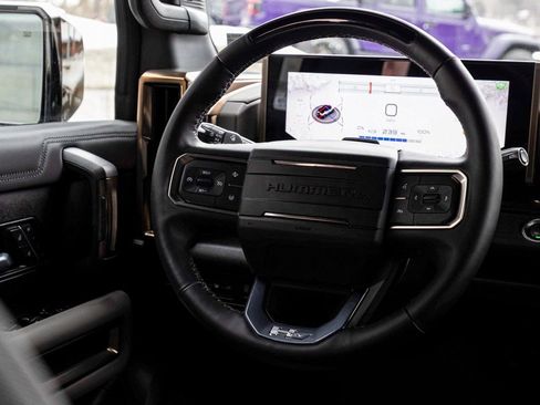 Used 2024 GMC Hummer EV 2X image 21